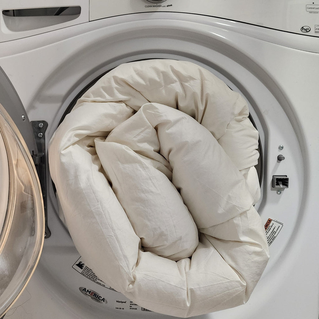 Can a down duvet be washed? - isleptsowell